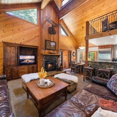 Trailside Tahoe Cabin Near Kings Beach | Sleeps 10 | 2 Cal King Bedrooms