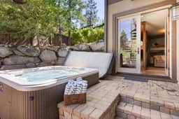 Walk-to-Lifts Northstar Home with Hot Tub - Image 2