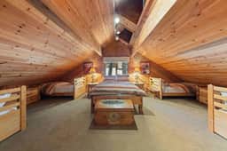 Trailside Tahoe Cabin Near Kings Beach | Sleeps 10 | 2 Cal King Bedrooms - Image 4