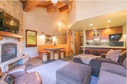 Only Northstar Village Adjoining Condos Walk to LIfts - Image 5