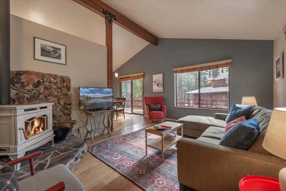 Central, Pet-Friendly Cabin w Fenced-In Yard - Image 1