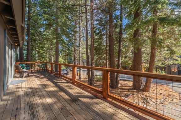 Rustic Family Cabin w Tahoe Donner HOA Amenities - Image 1