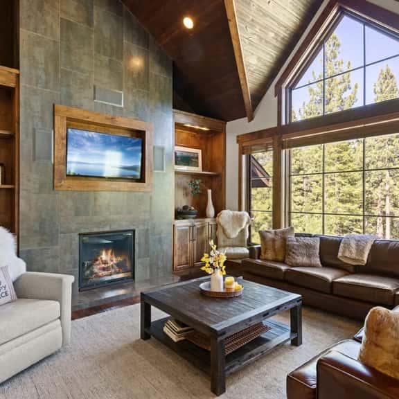Walk-to-Lifts Northstar Home with Hot Tub - Image 1