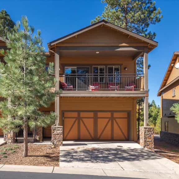 Deluxe Truckee townhome 3BDR/2.5BA Dog Friendly - Image 1