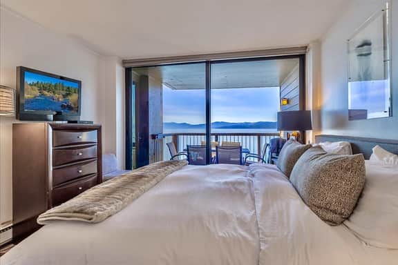 VIP lakefront condo in Brockway Springs Resort - Image 4
