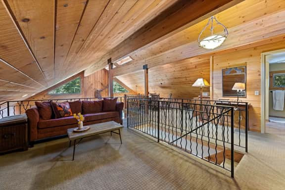 Trailside Tahoe Cabin Near Kings Beach | Sleeps 10 | 2 Cal King Bedrooms - Image 5