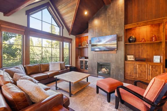 Luxury Northstar Retreat | Walk to Village & Lifts - Image 4
