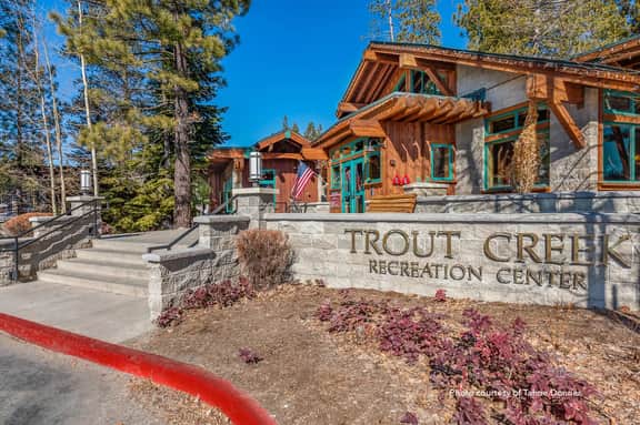Rustic Family Cabin w Tahoe Donner HOA Amenities - Image 4