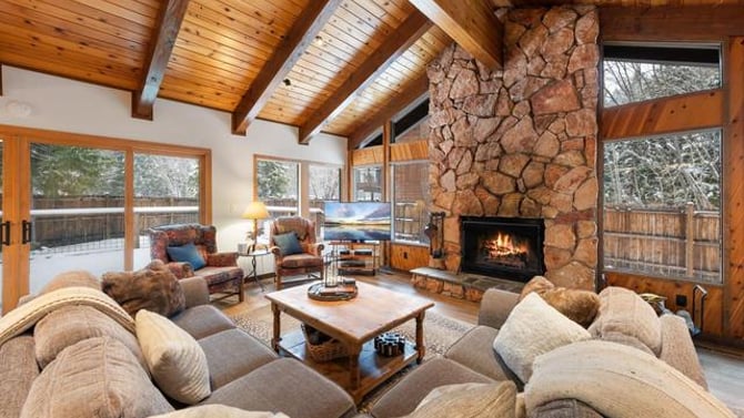 Blog - Deluxe Cabin Rentals Near Northstar: Upgraded Amenities for Your Tahoe Stay