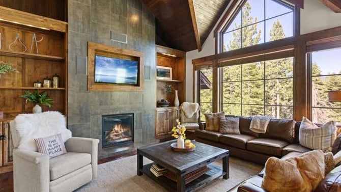 Blog - Halloween in Truckee and Lake Tahoe 2026: Family Events, Festivities and Cozy Stays