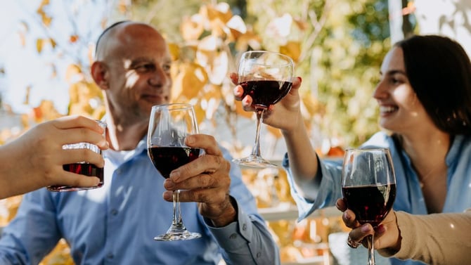 Blog - Lake Tahoe Autumn Food & Wine Festival 2026: Your Northstar Guide & Where to Stay